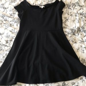 Monteau Little Black Dress